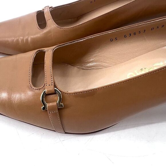 Salvatore Ferragamo Raffaella Brown Kitten Heel Square Toe Pumps Heels - Picture 6 of 13